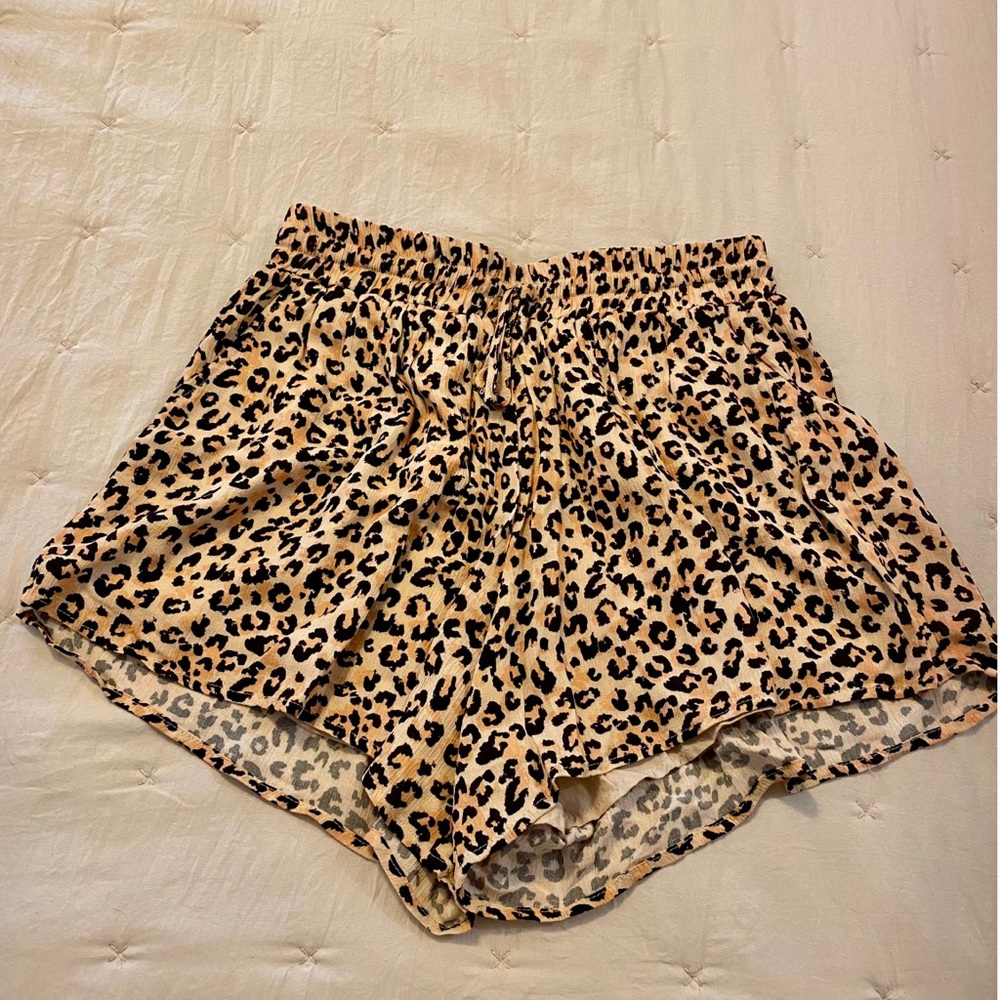Charlie Holiday Feline shorts - Picture 2 of 9